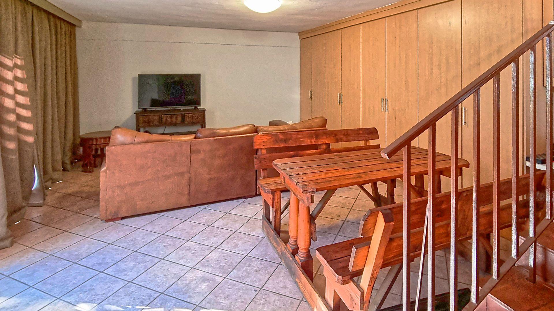 Townhouse with fibre