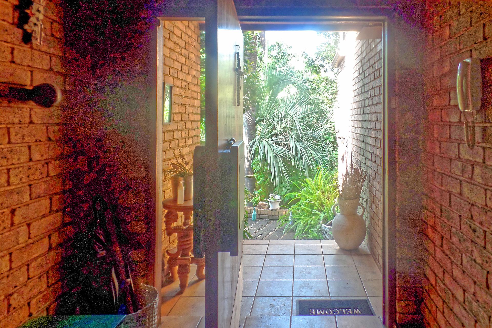 Property in Val De Grace
