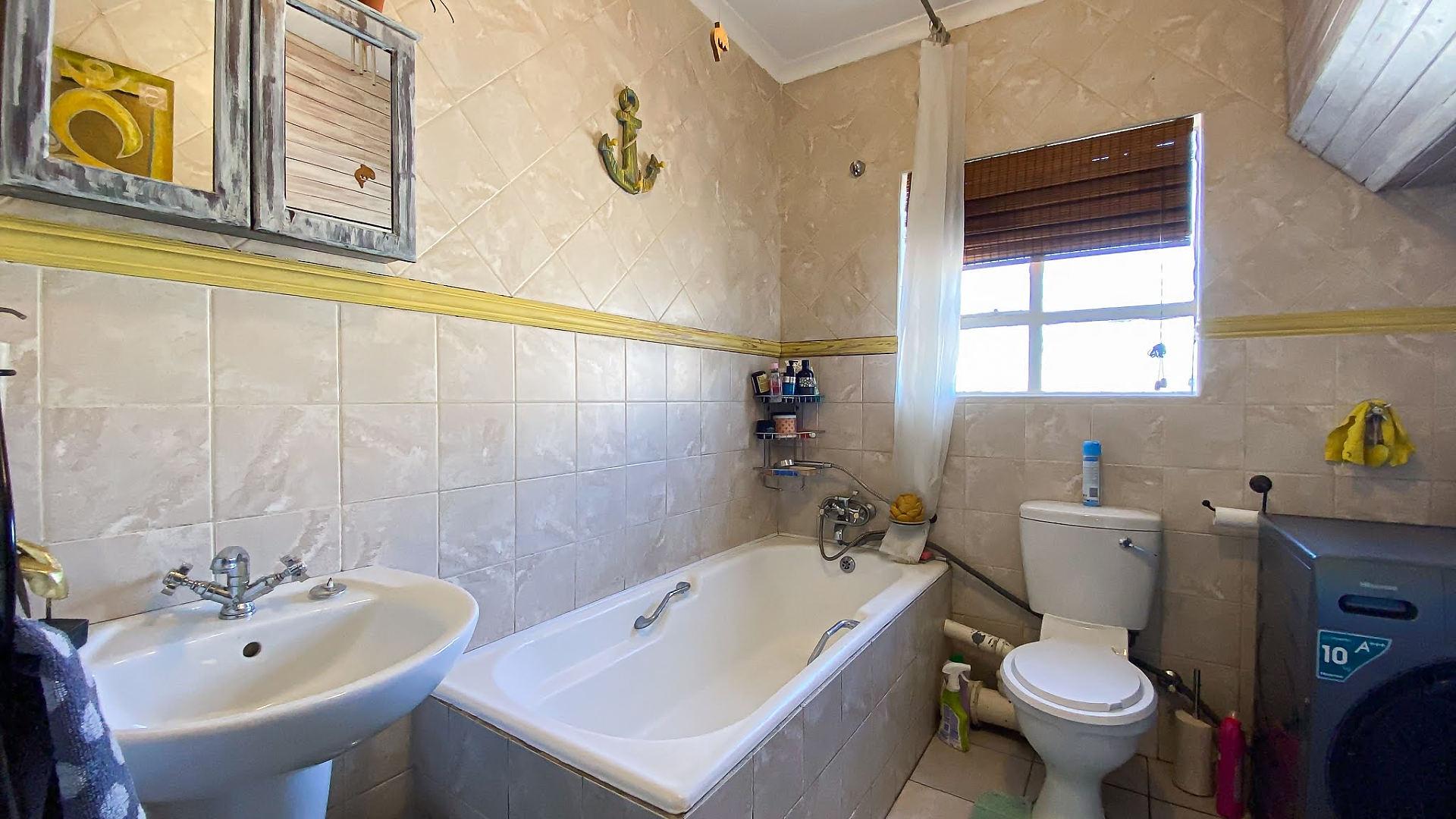 townhouse for sale in Silverton