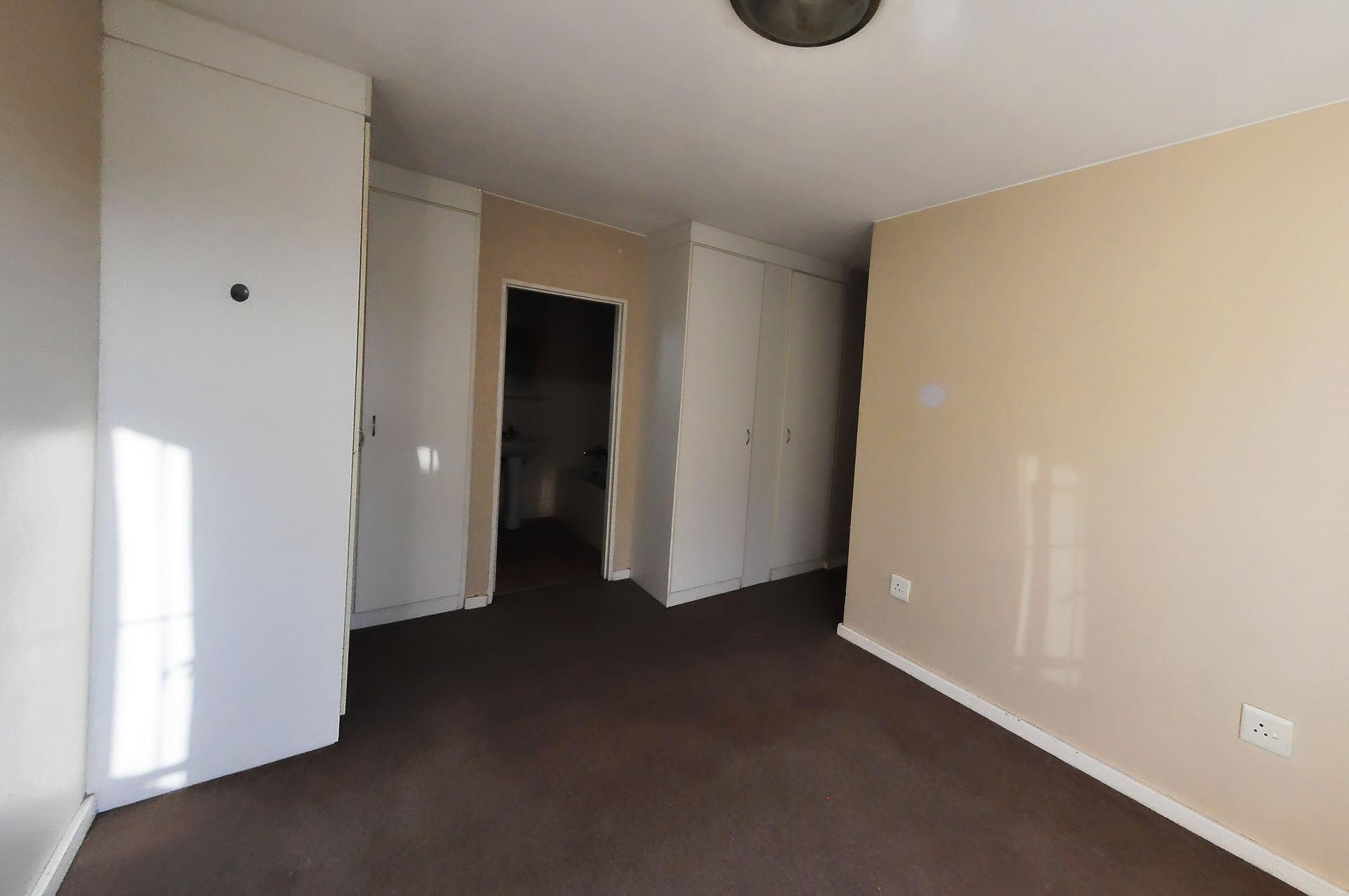 Flats to let