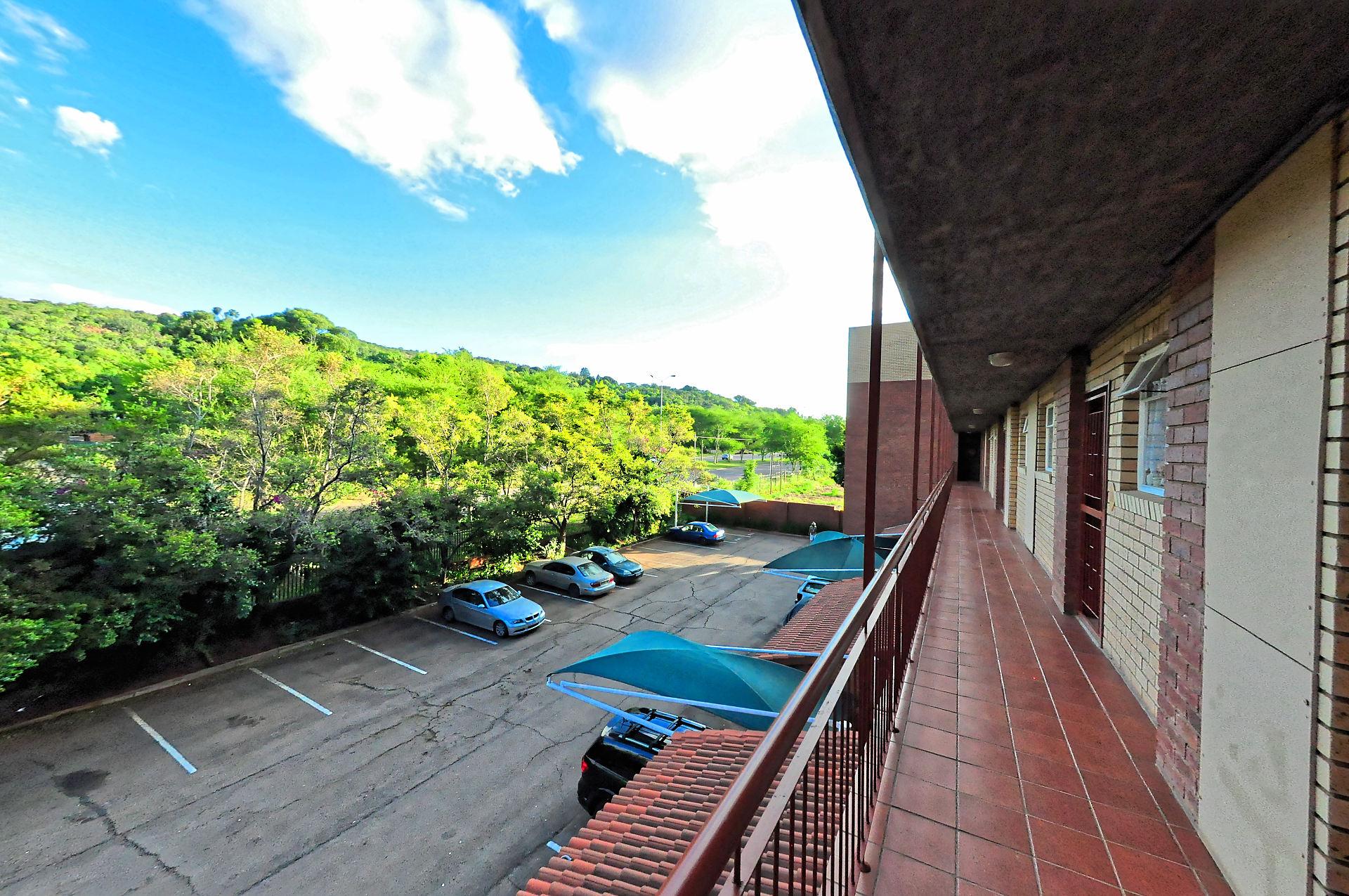 Flats to let