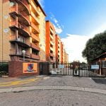 Flats to let