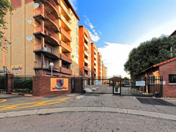 Flats to let