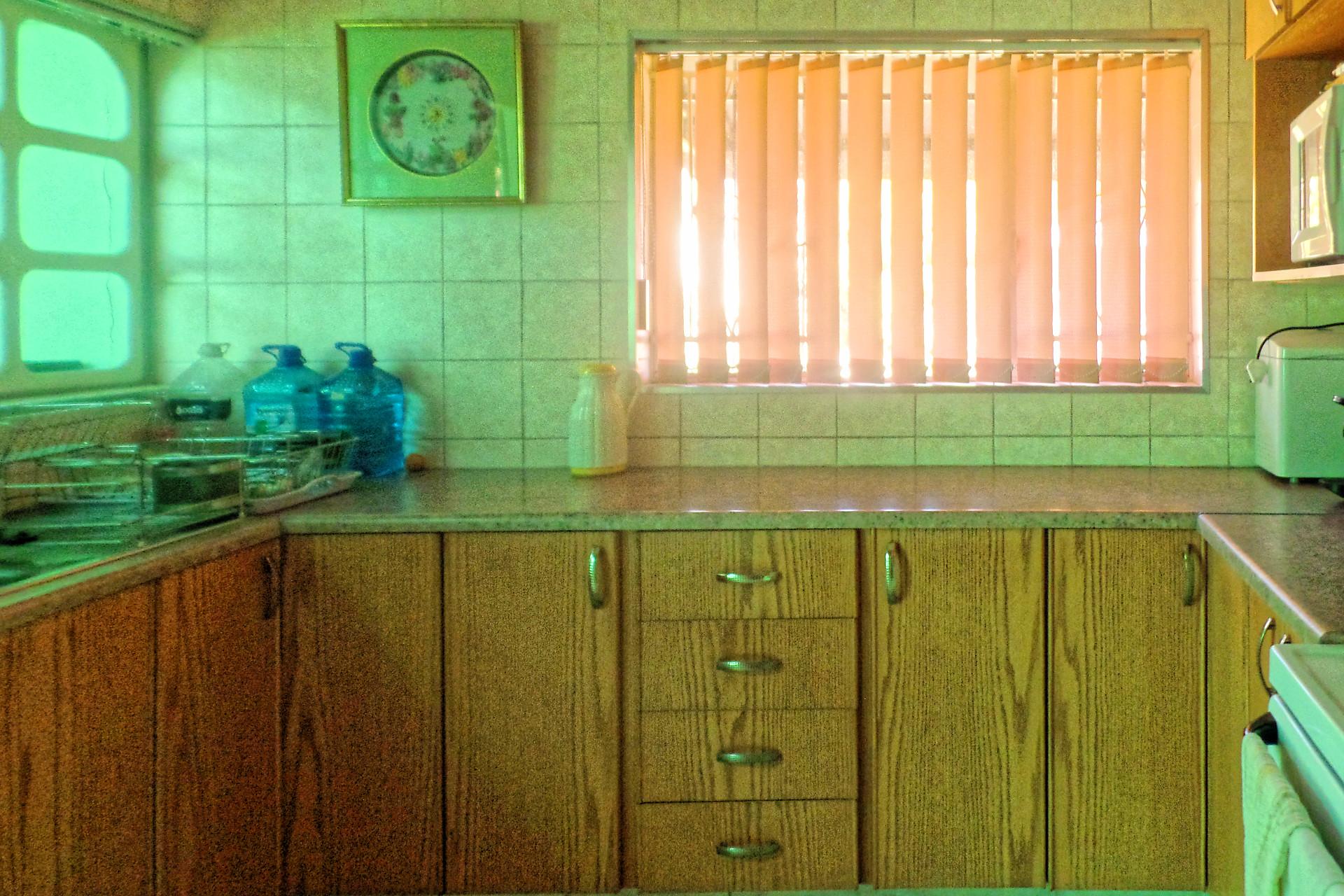 3-bed Family House for Sale in Silverton