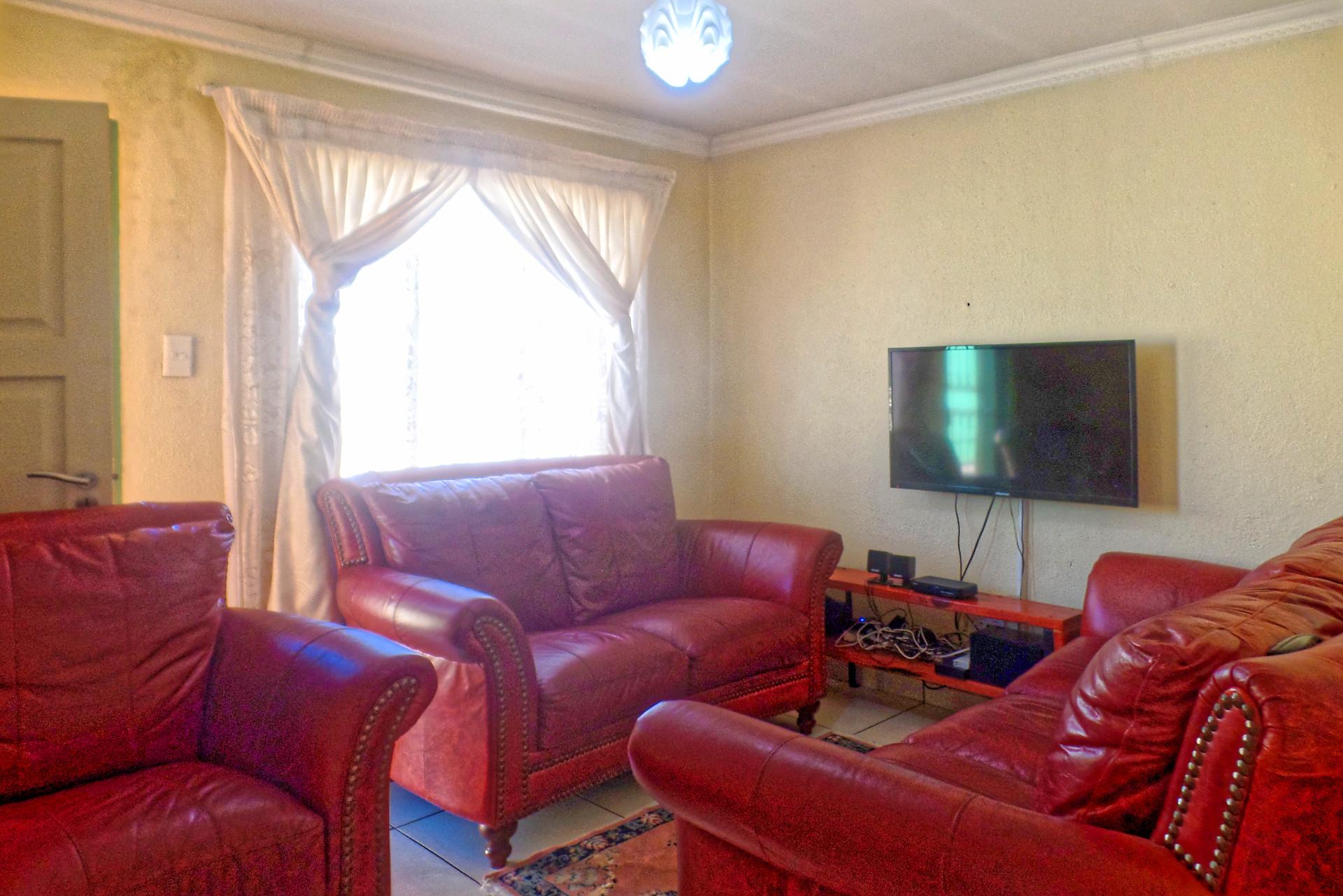 3-bed house for sale in Mahube Valley
