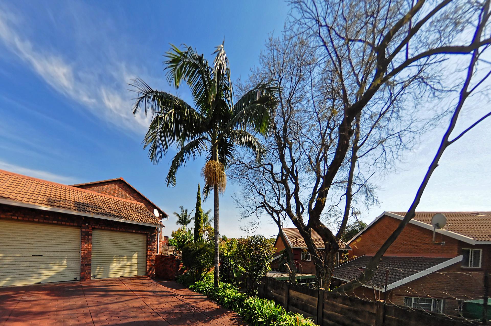 2-Bed Simplex For Sale