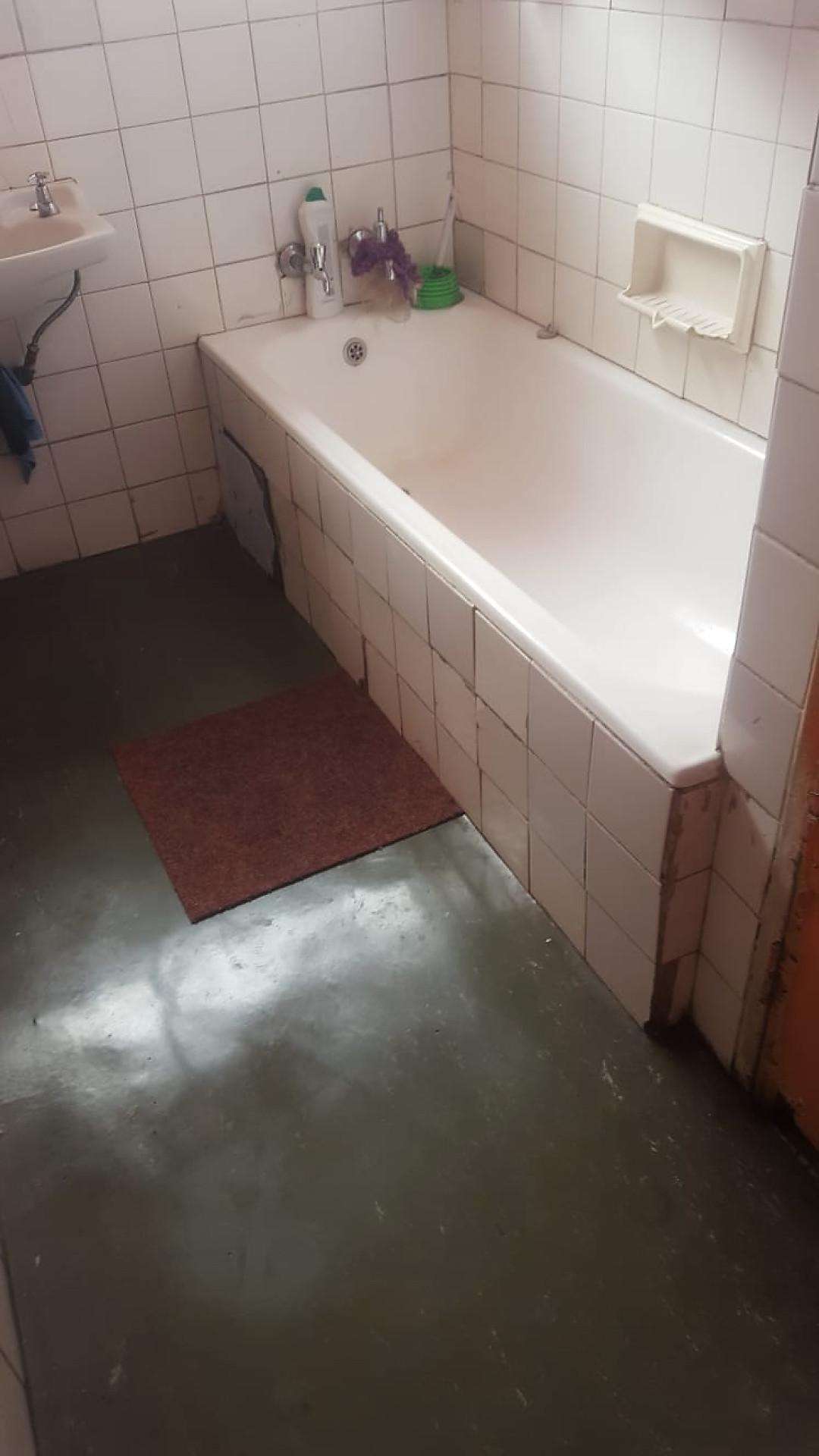 2.5-Bed Flat for Sale Central Pretoria