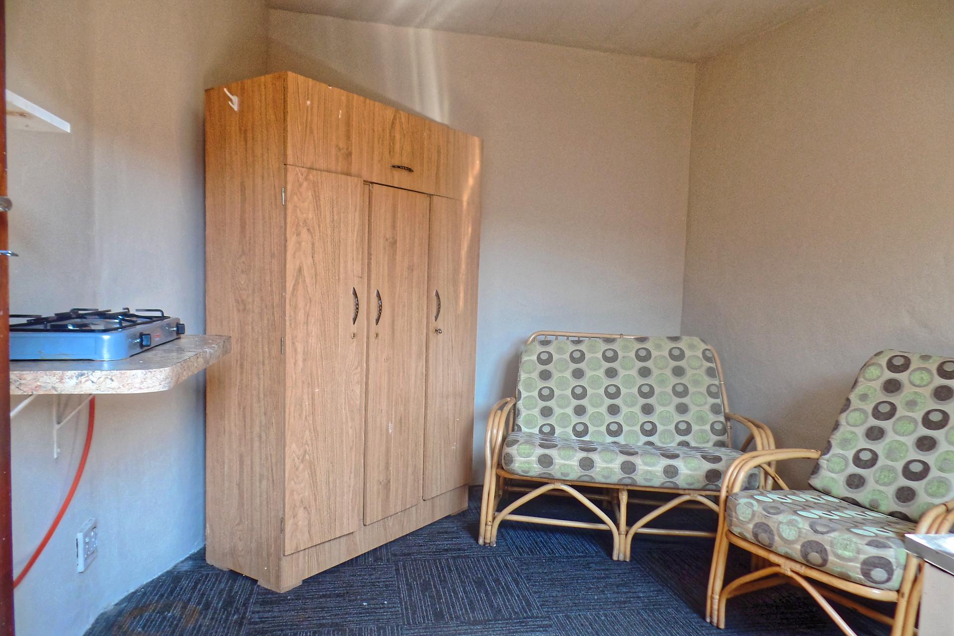 Garden flat to rent