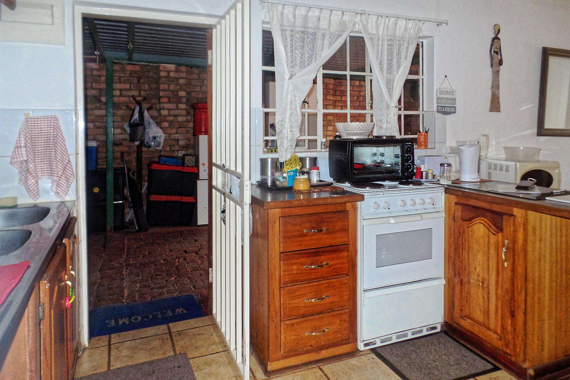 2-Bed Townhouse For Sale