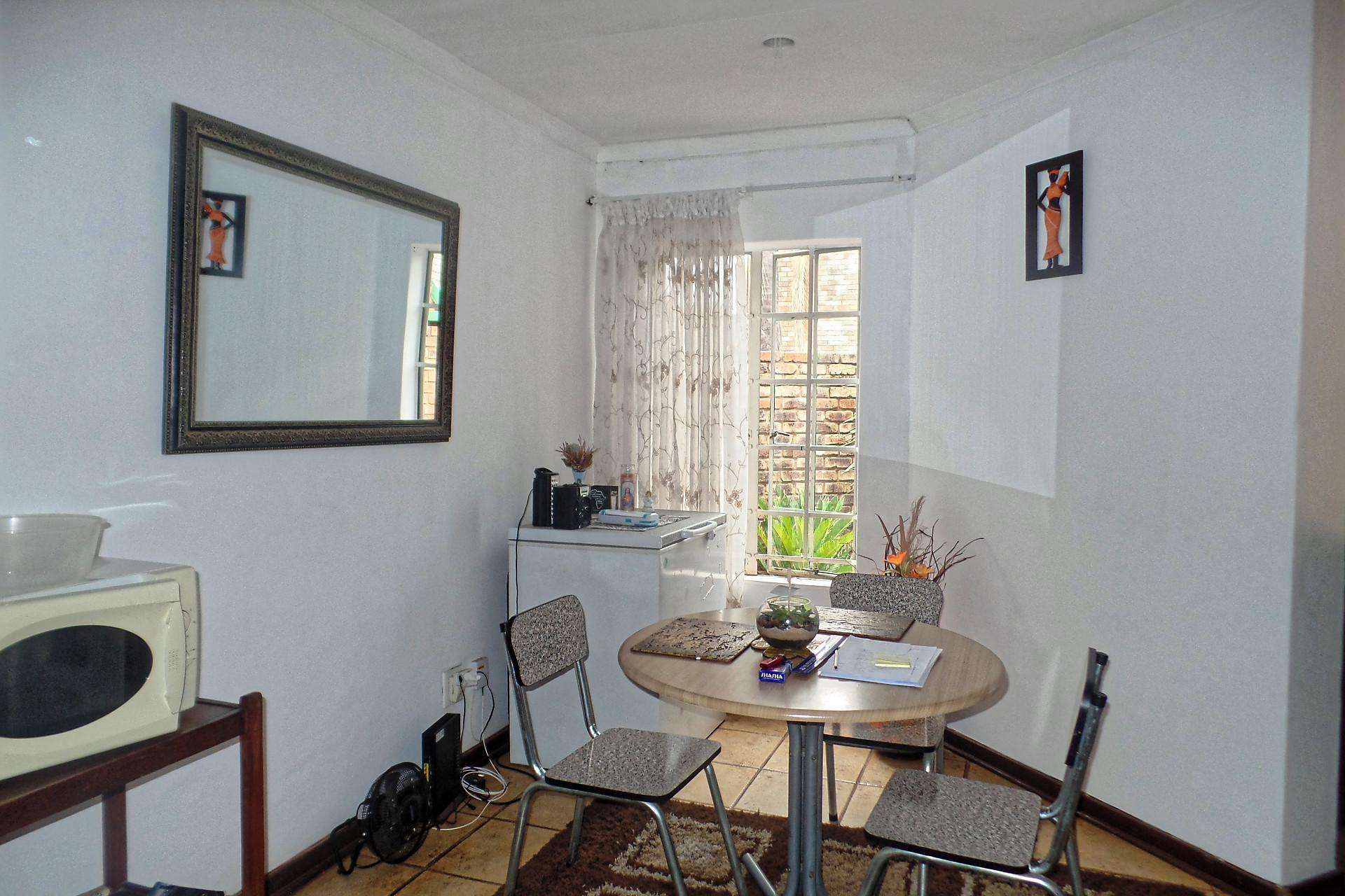 2-Bed Townhouse For Sale