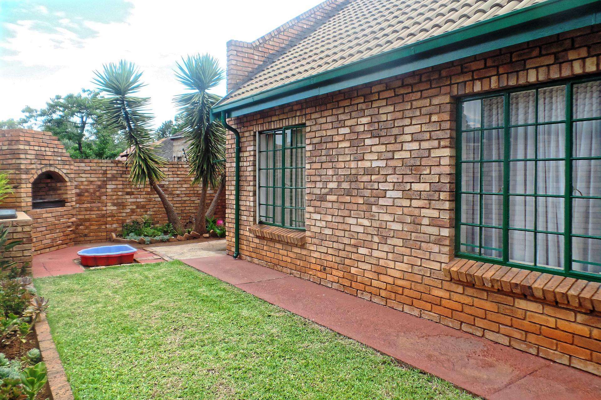 2-Bed Townhouse for Sale in Silverton.
