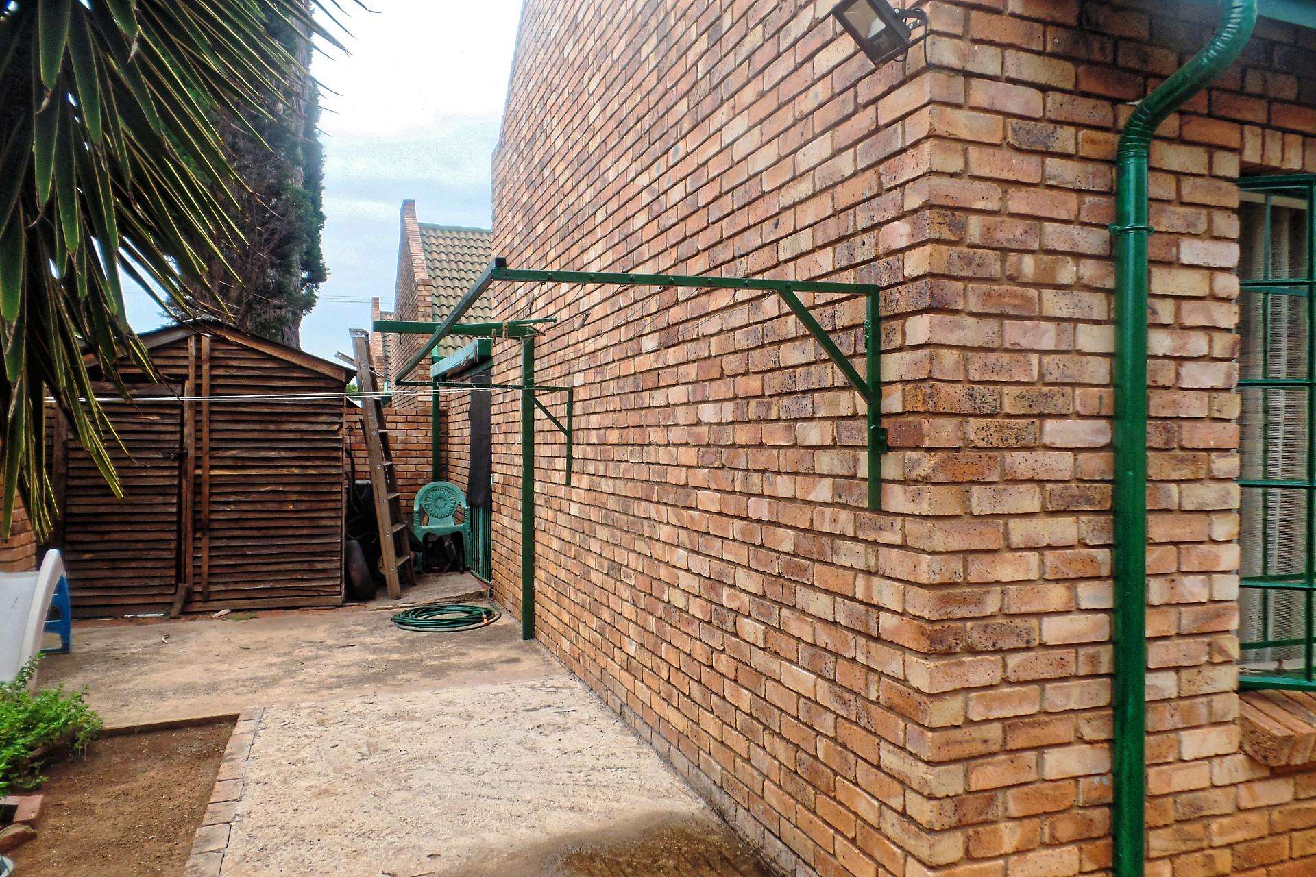 2-Bed Townhouse for Sale in Silverton.