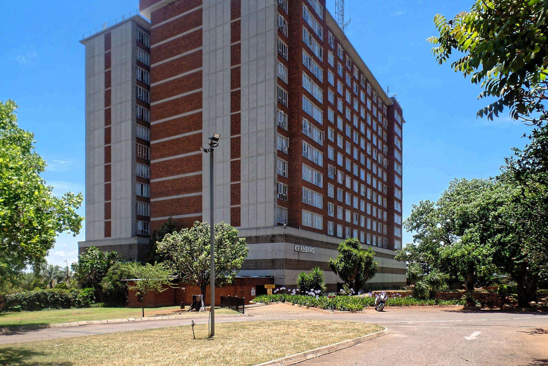 Lovely 2-bed apartment for sale in La Montagne