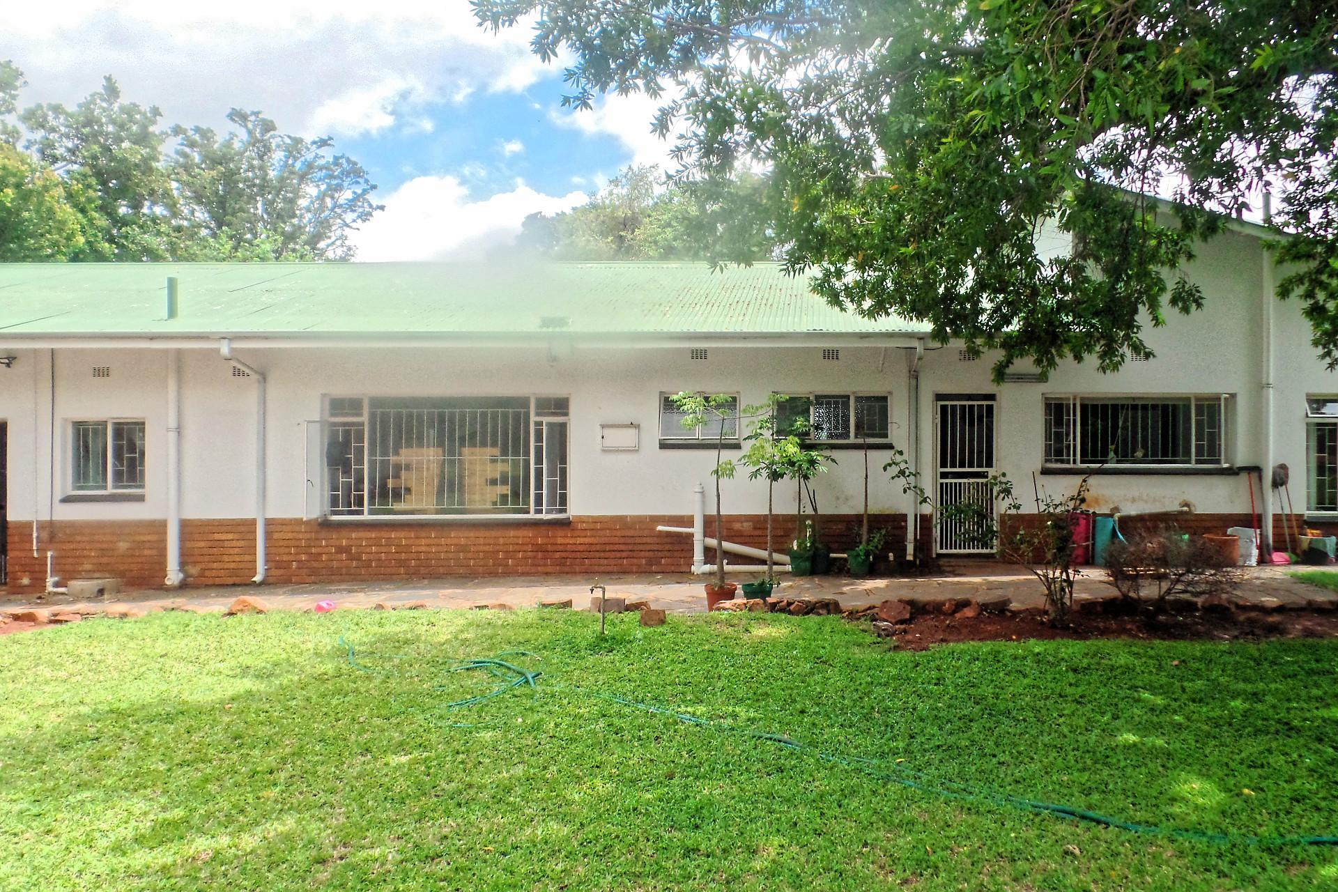 4-Bed House for sale in Meyerspark