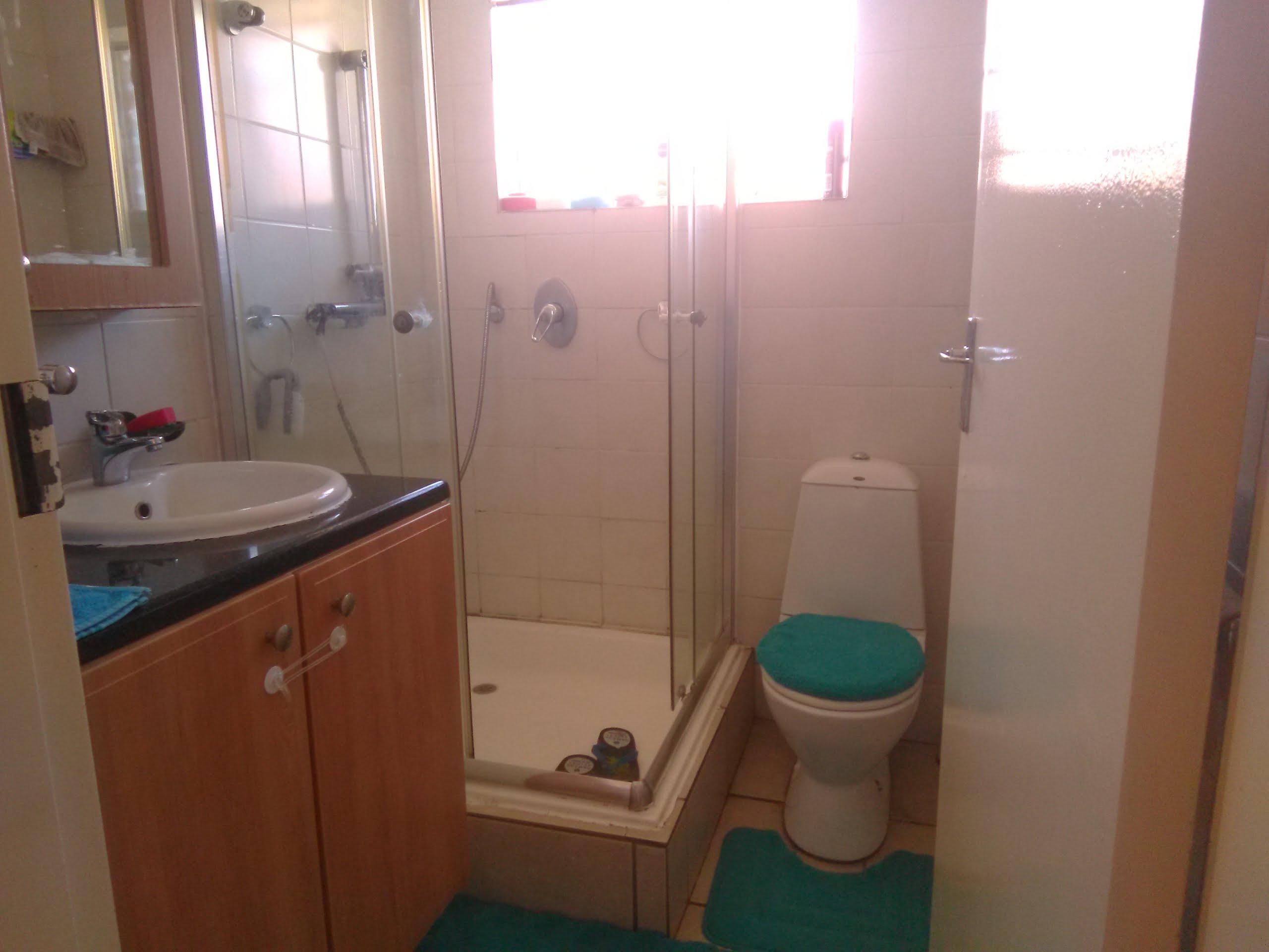 3 Sunny Bed Townhouse to rent in Weavind Park
