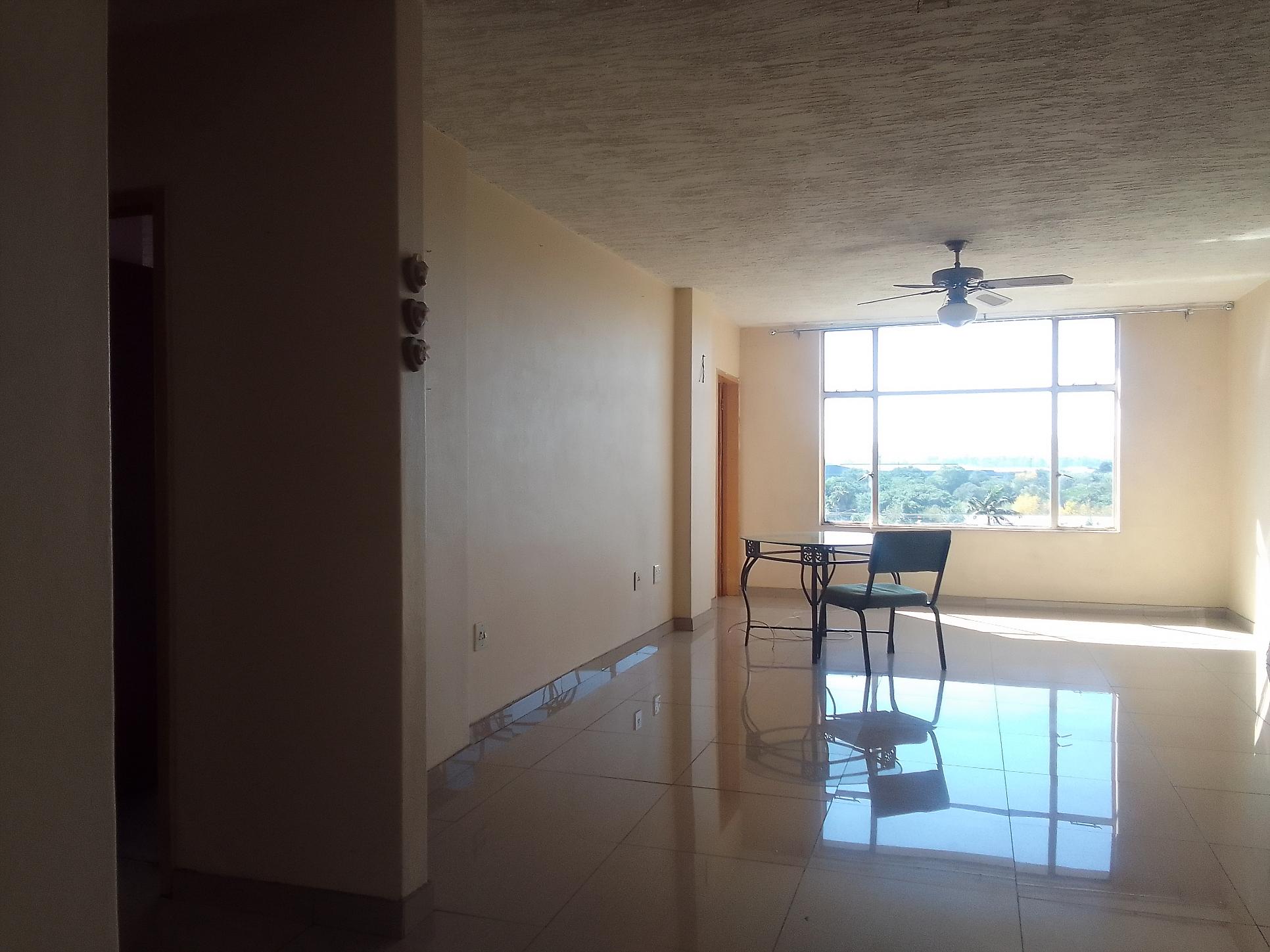 2.5 Bedroom Flat for Sale