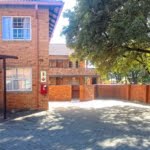 2 Bedroom Townhouse for Sale in Silverton