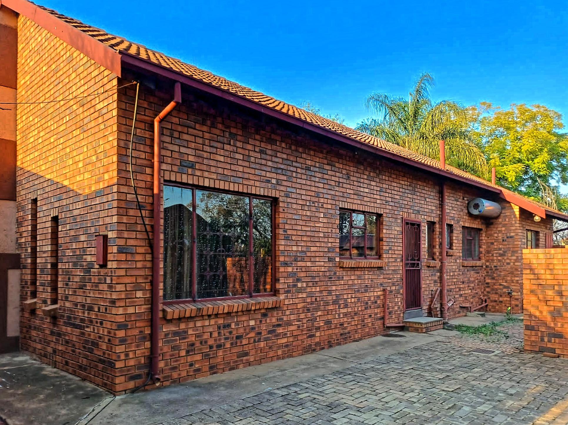 Neat 4-Bed house to Rent in Silverton