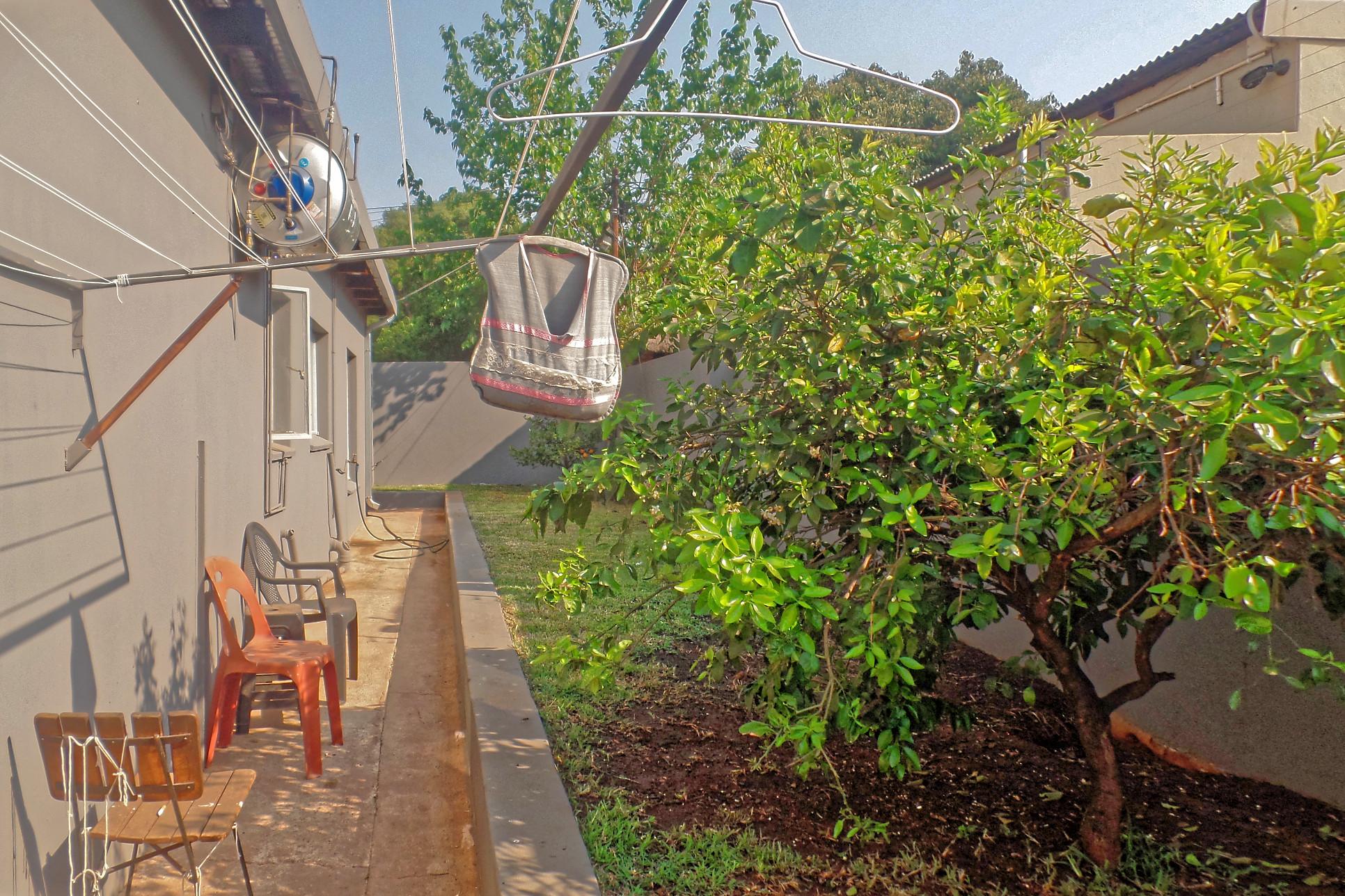 Luxurious 6-Bed house for sale in Silverton