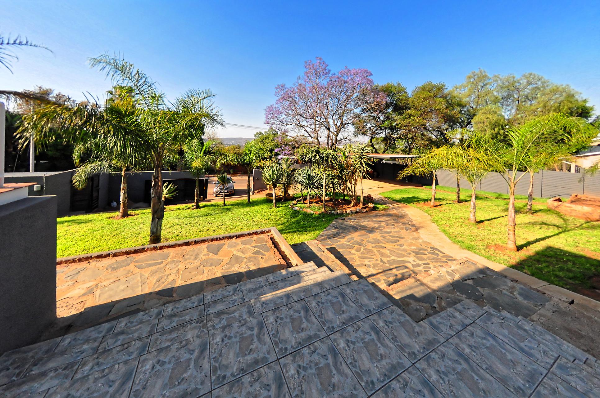 DSC_0677_RP Stunning 4-Bed Home for Sale in Meyerspark