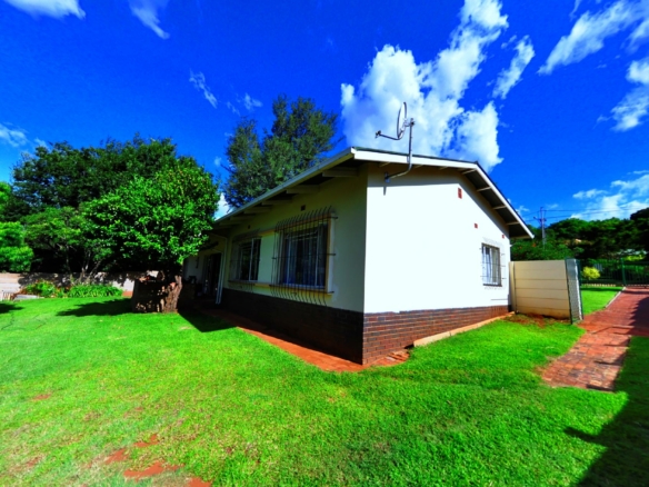 Neat 3-Bed Home to Rent in Silverton