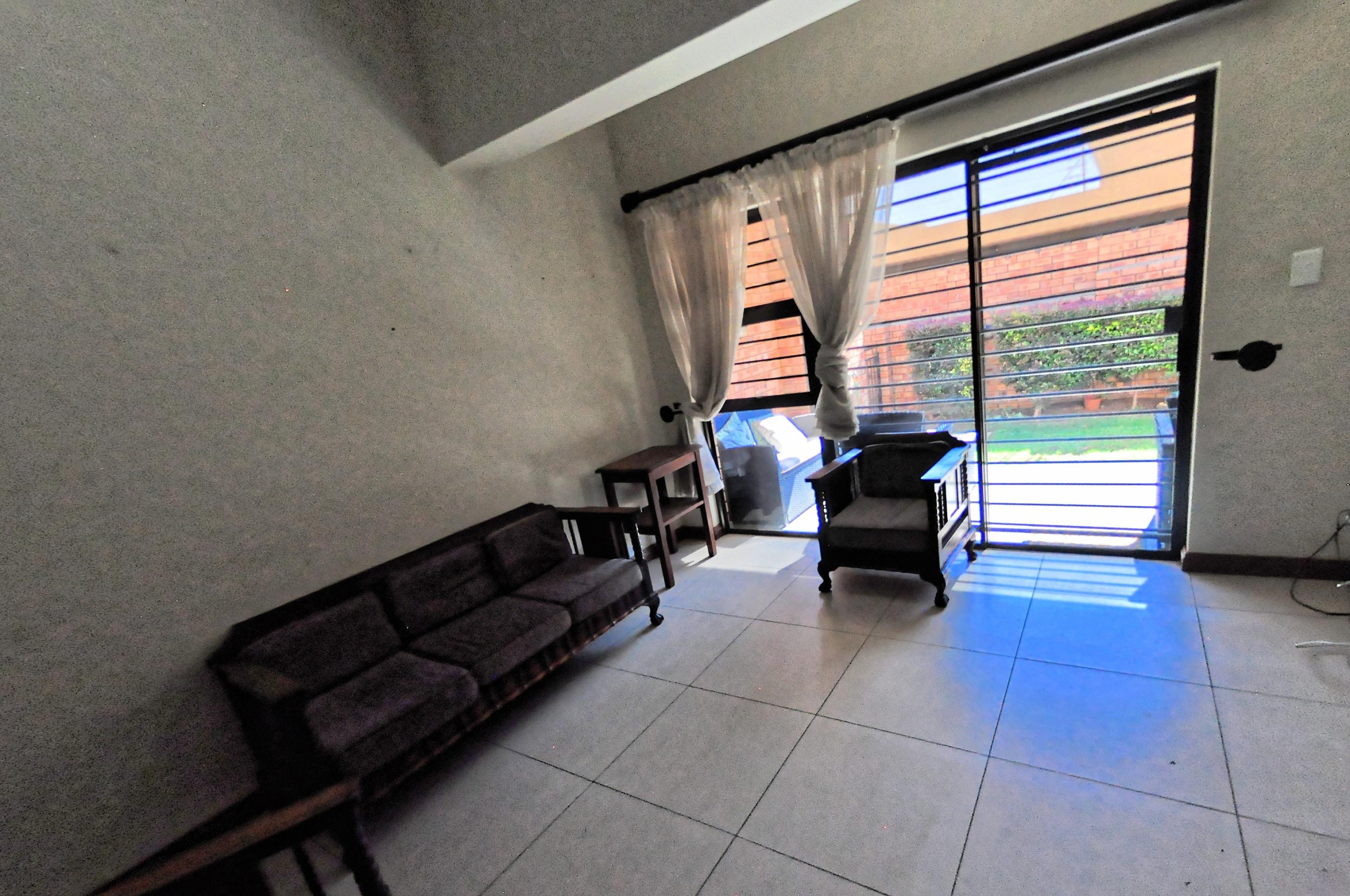 Pet-Friendly 2-Bed Retire Home