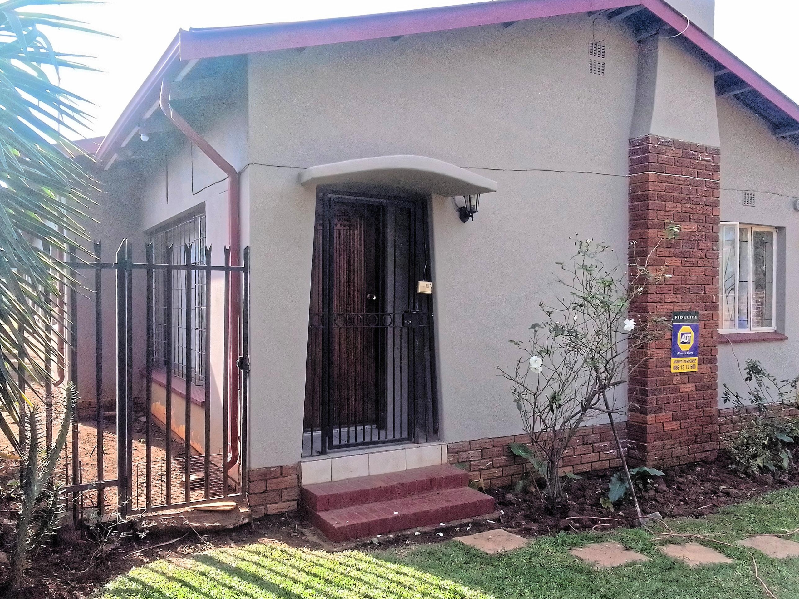 3 bed Home with Flatlet
