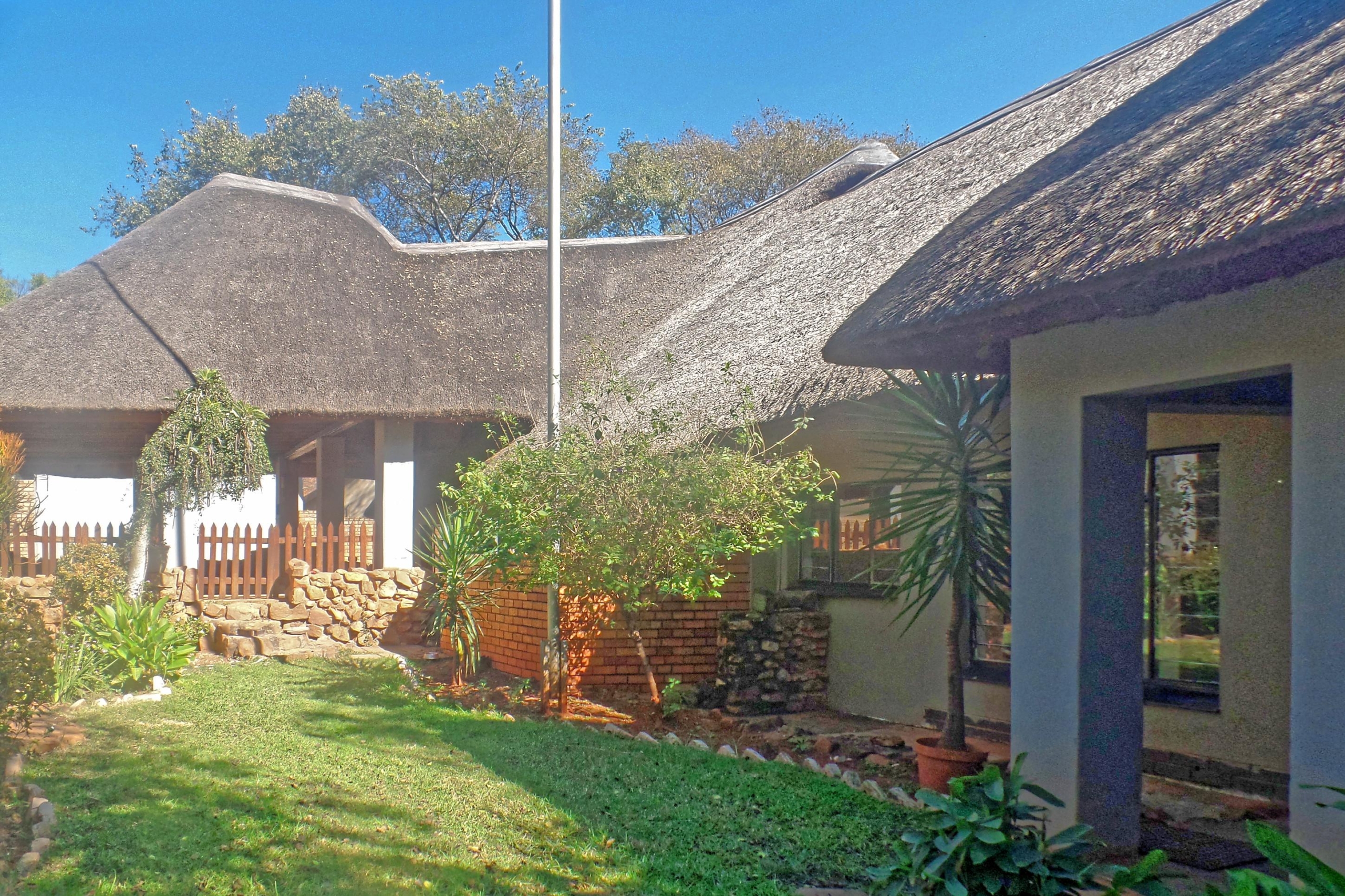 Amazing Grand 8-Bed Farmhouse with Flatlet
