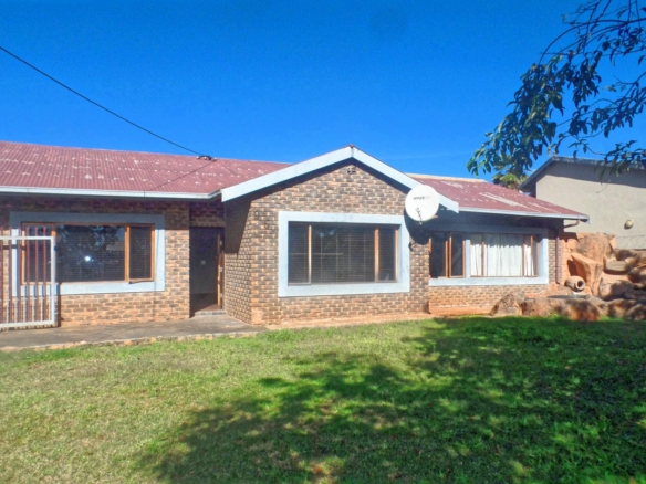 Beautiful 3-bed Family Home in Silverton