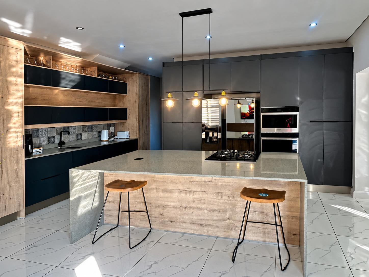 Exclusive 4-Bed Home for Sale in Midstream Meadows