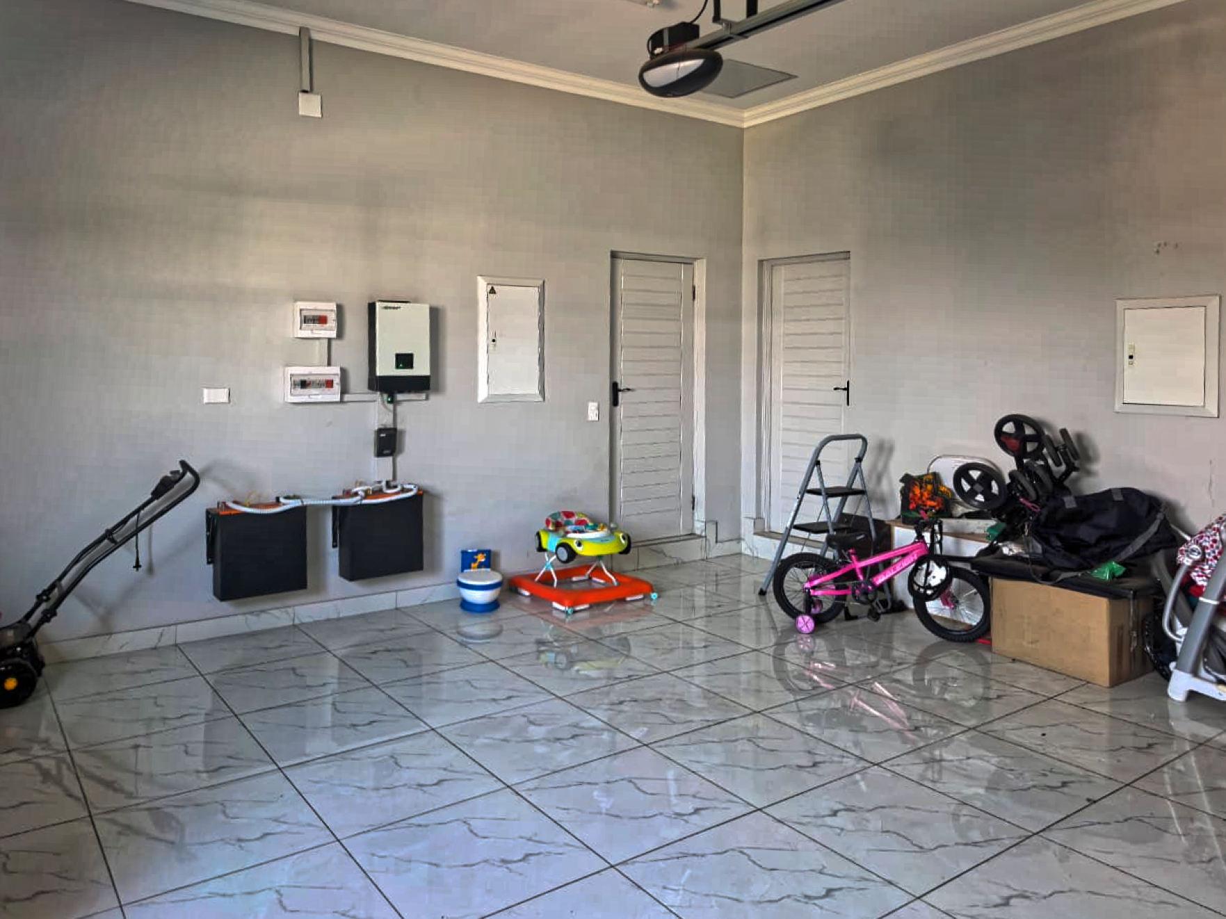 Exclusive 4-Bed Home for Sale in Midstream Meadows