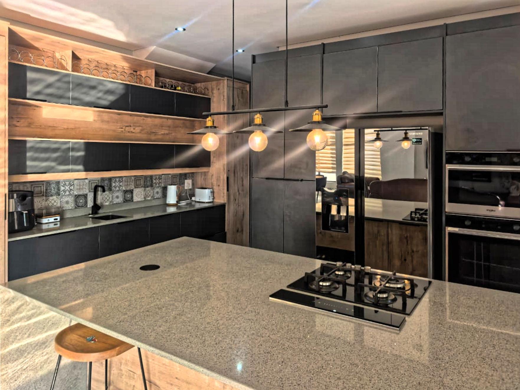 Exclusive 4-Bed Home for Sale in Midstream Meadows